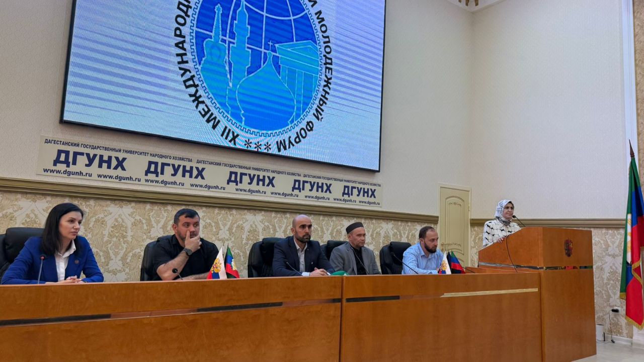 Встречи со студентами ссузов и вузов республики прошли в рамках XII Международного межрелигиозного молодежного форума.